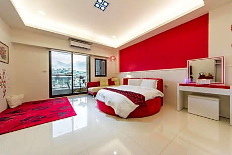 Queen Room with Balcony