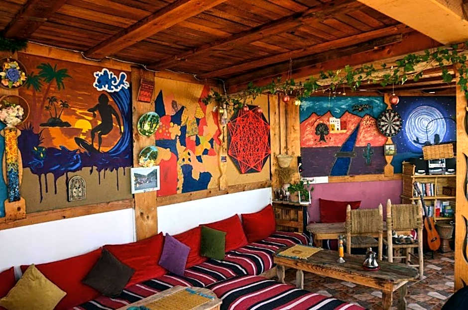 Tayought Surf House – Taghazout, CO