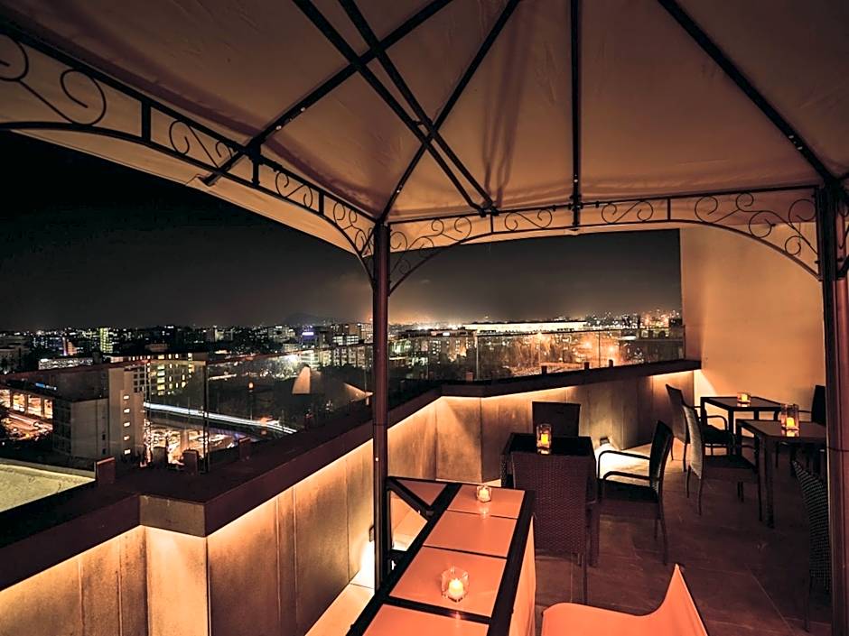 T24 Residency Mumbai International Airport Hotel