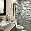 Suites Los Arcos