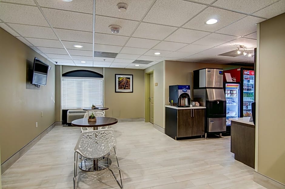 Candlewood Suites Richmond - West Broad, an IHG Hotel