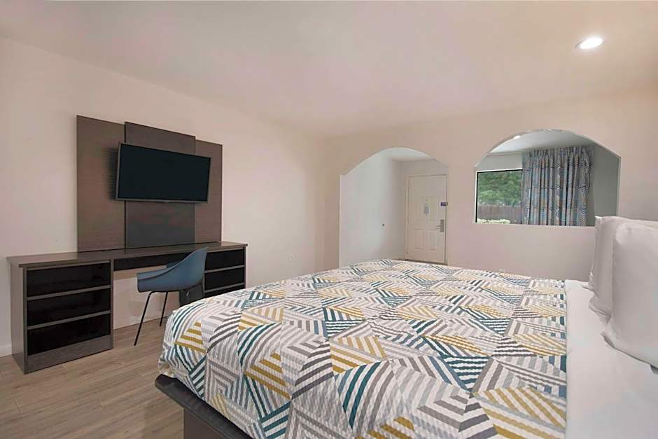 Motel 6 Houston, TX - I-10 West