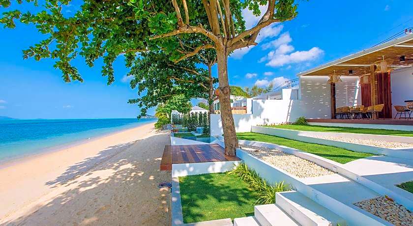White Whale Beachfront Pool Villa