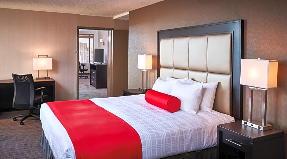 Best Western Plus Waterfront Hotel