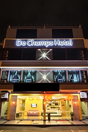 De Champs Hotel