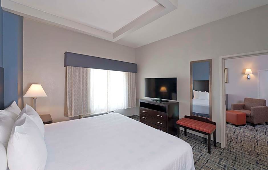 Best Western Plus Hotel And Conference Center