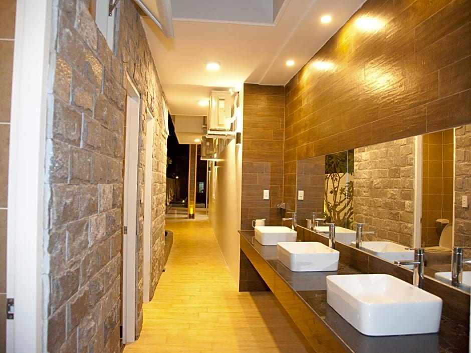 Seaview Long Hai Hotel