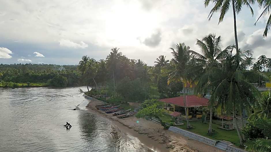Harus Damai Inn
