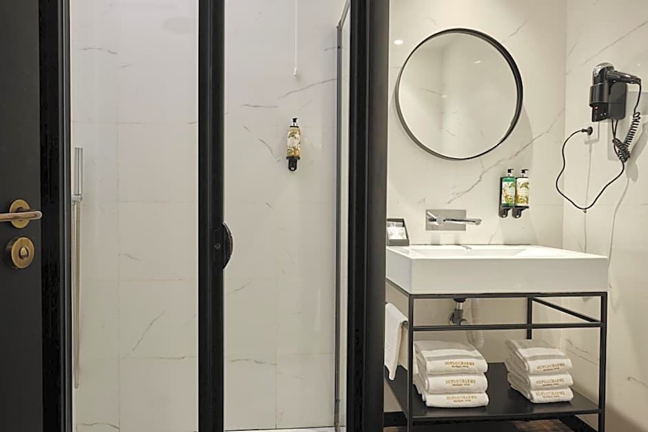 Duplo Charme Boutique Hotel