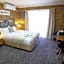 Hawks Nest Motel