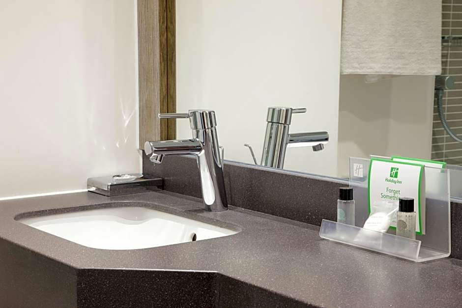 Holiday Inn Ashford Central By IHG