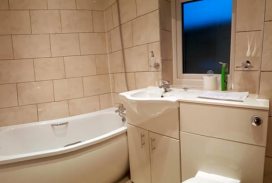 Private Rooms near Hither green Station