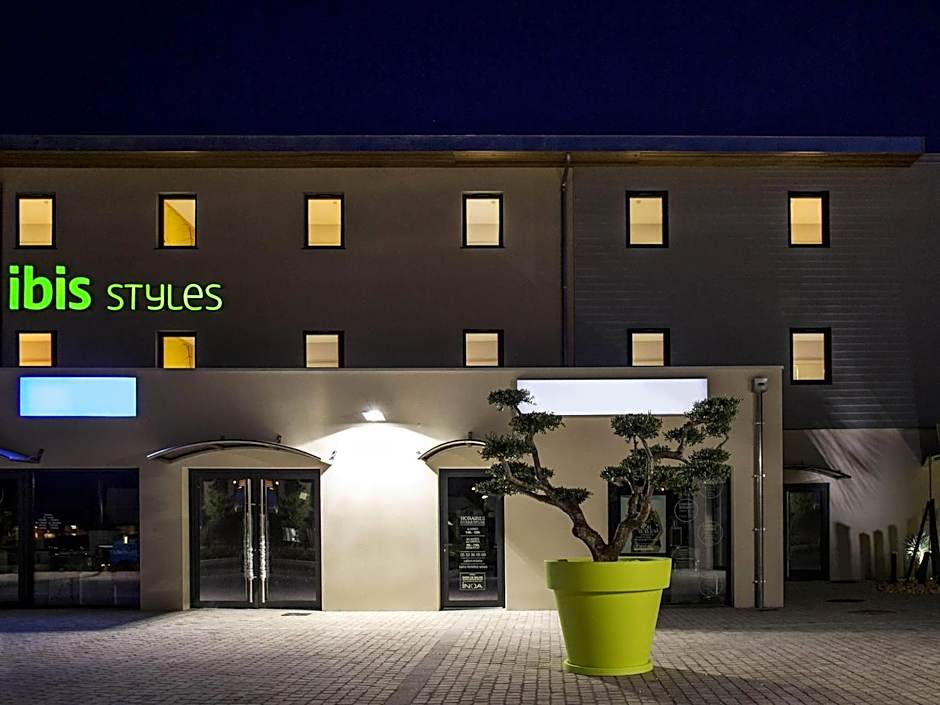 ibis styles Villeneuve Sur Lot