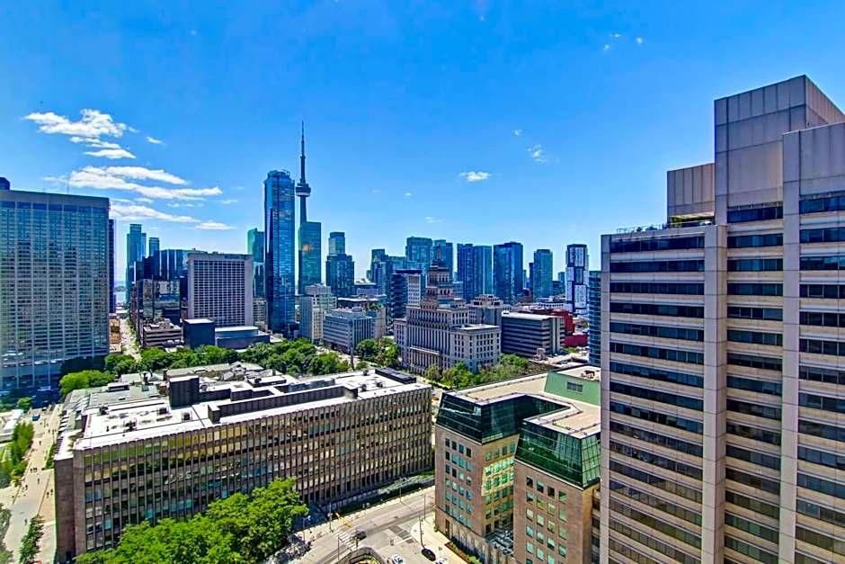 DoubleTree by Hilton Toronto Downtown