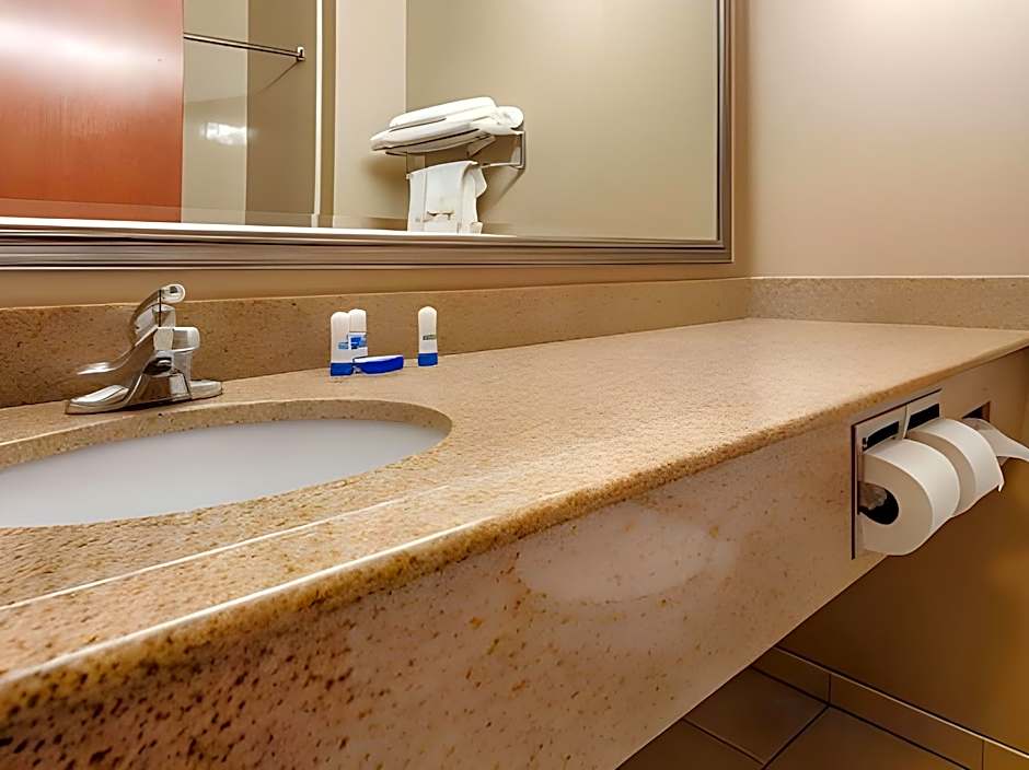 BEST WESTERN PLUS HOPEWELL FORT LEE