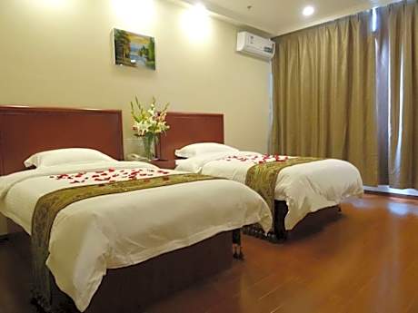 Twin Business Room