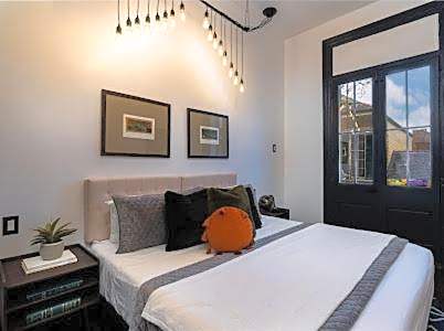 Saint Philip Residence