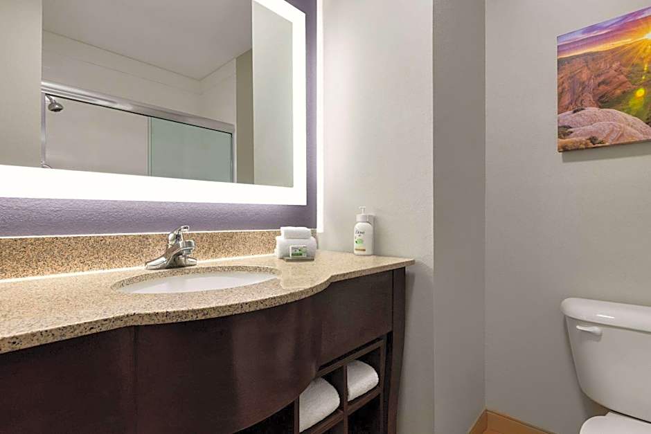 La Quinta Inn & Suites by Wyndham Dumas