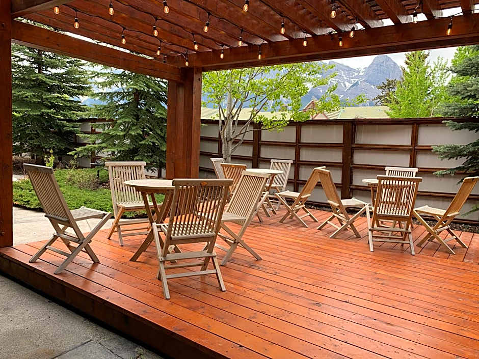 Heavenly Mountain Condo managed by Little Sister Getaways