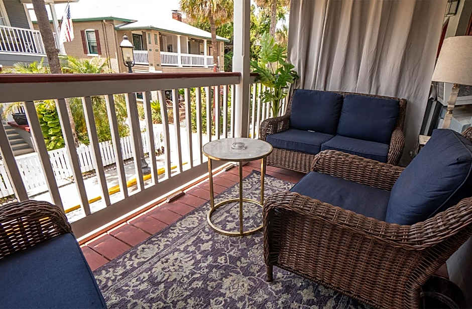 Casablanca Inn on the Bay