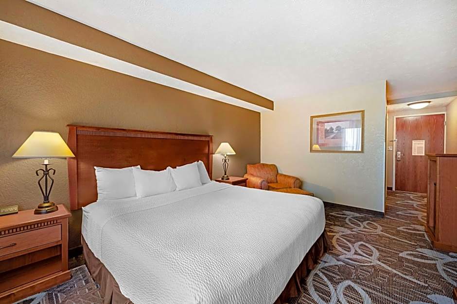 Best Western Plus Mid Nebraska Inn & Suites