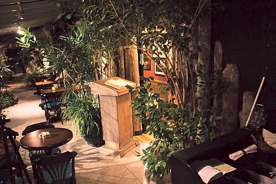 Mary-Ann's Polarrigg