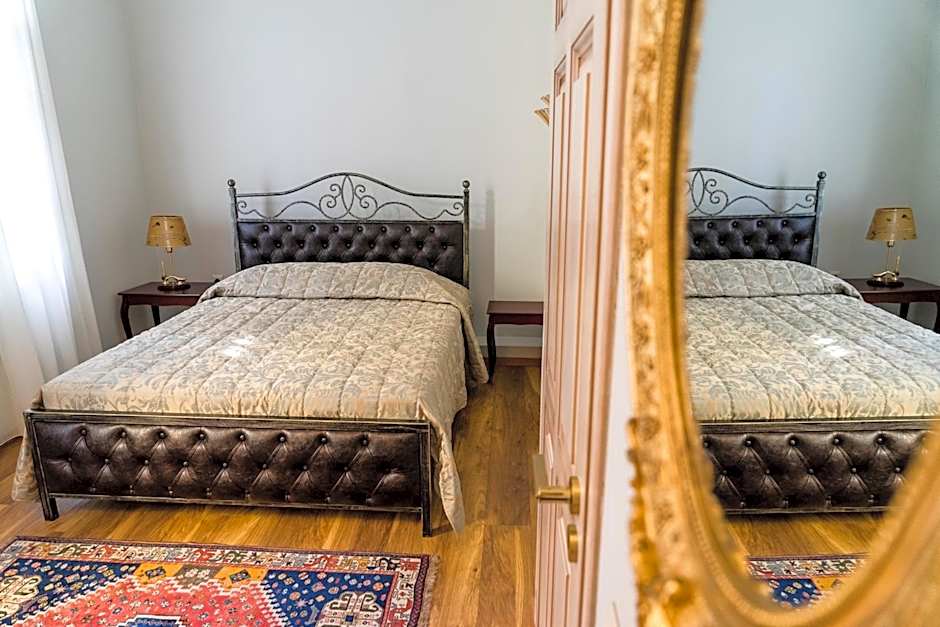 Le Bijou Luxury Rooms & Suites