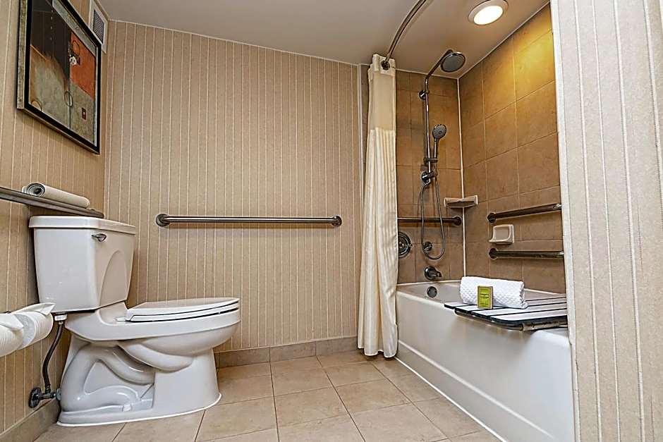 DoubleTree By Hilton Hotel Lafayette