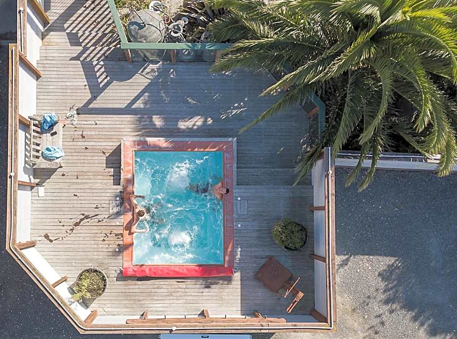 Dusky Lodge & Backpackers