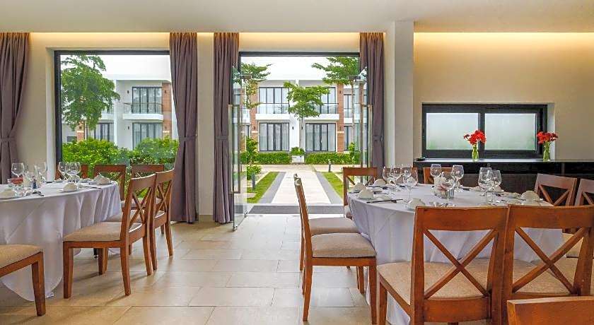 Saint Simeon Beach Residence