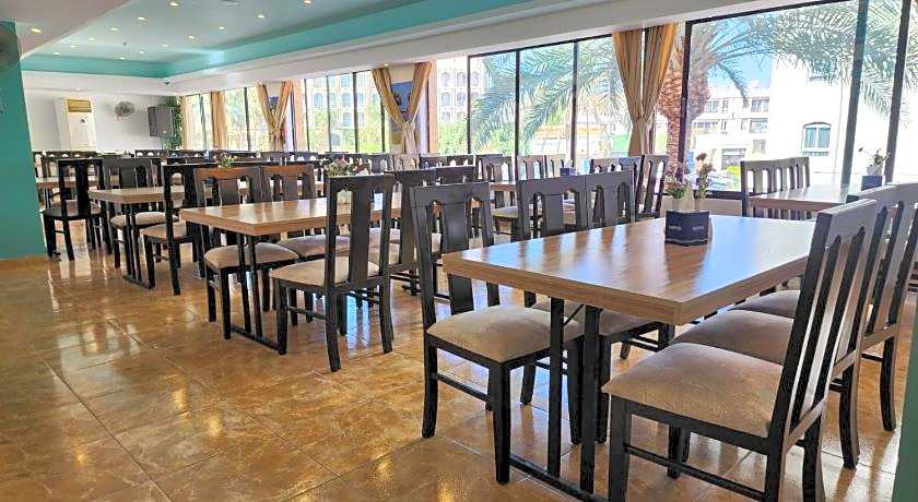 Aquavista Hotel & Suites