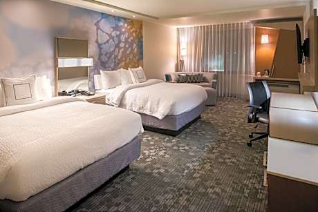 Queen Suite