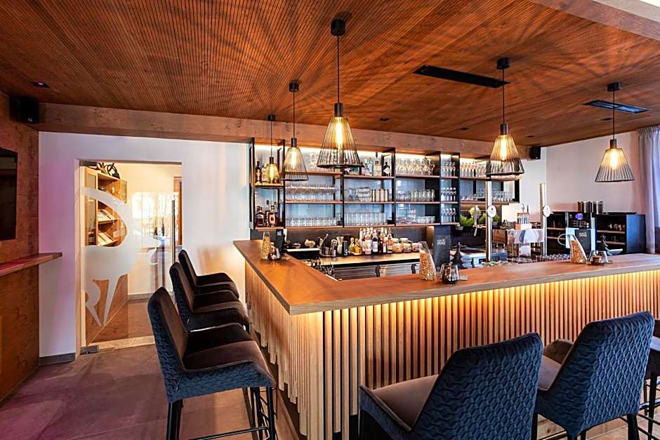 ALMHOF Alpin Apartments & Spa