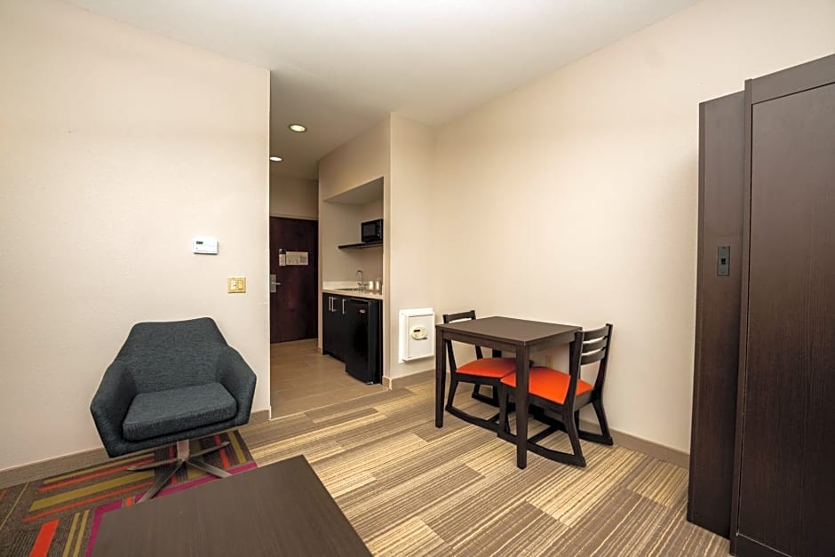 Holiday Inn Express Hotel & Suites Deer Park By IHG