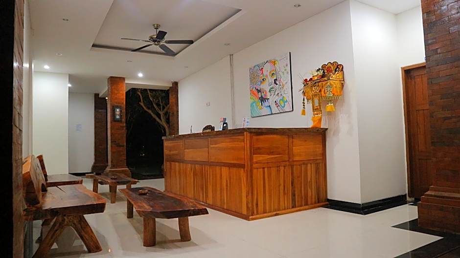 seno guesthouse and cafe