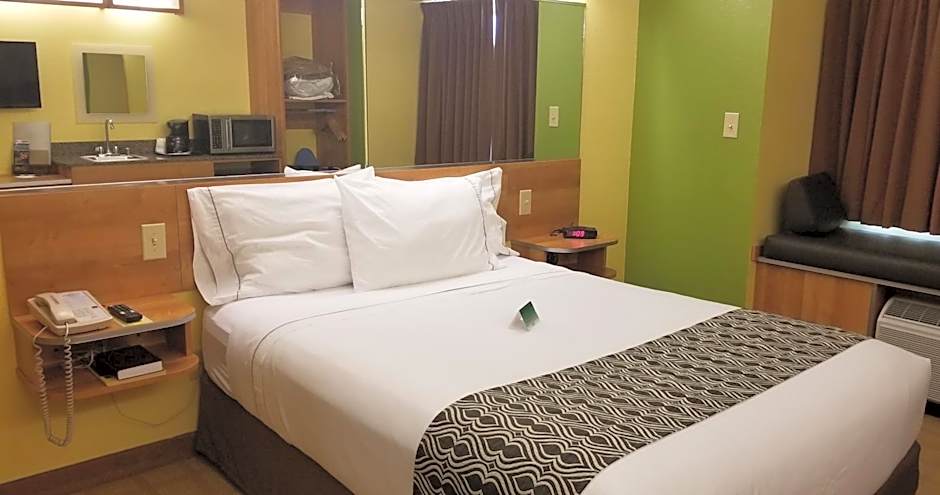 Microtel Inn & Suites By Wyndham Delphos