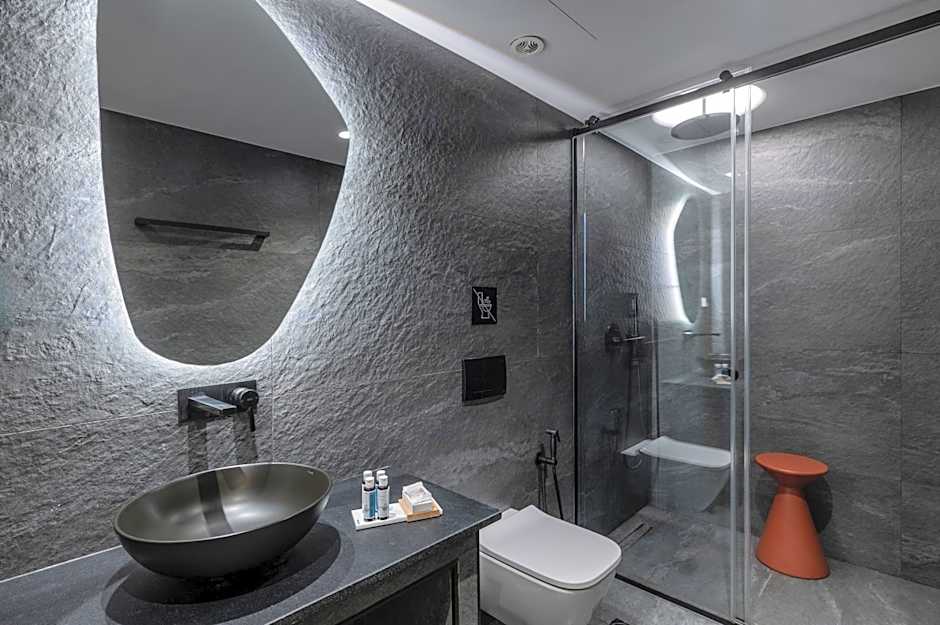 VISION OMONIA, ATHENS