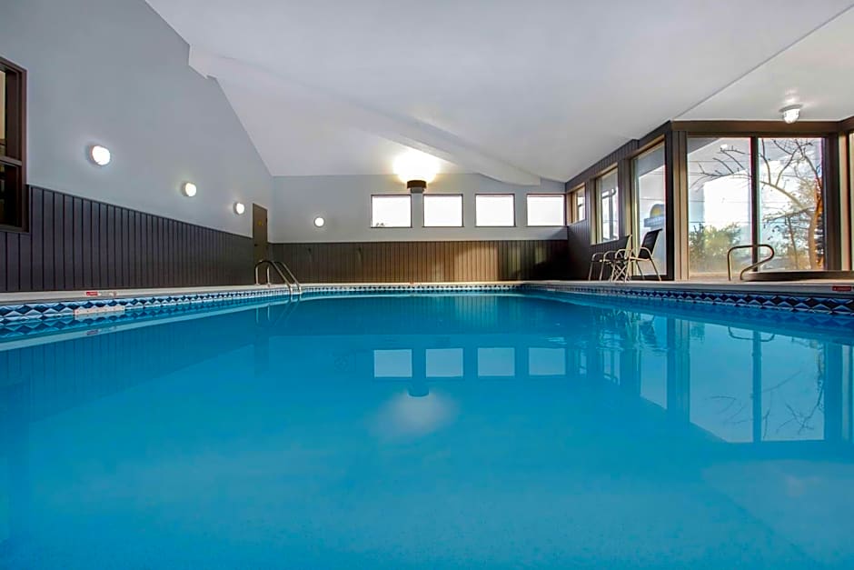 Days Inn by Wyndham Barrie