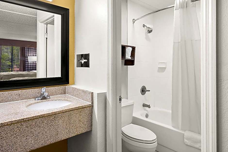 Quality Inn Columbus near Fort Benning