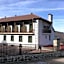 Hotel Cinco Castanos