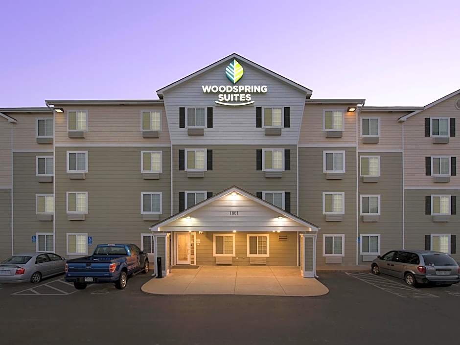 WoodSpring Suites Topeka