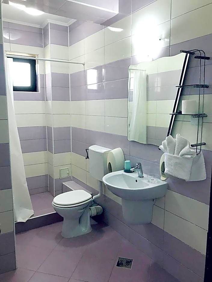 Apartamente 9 - Naomi