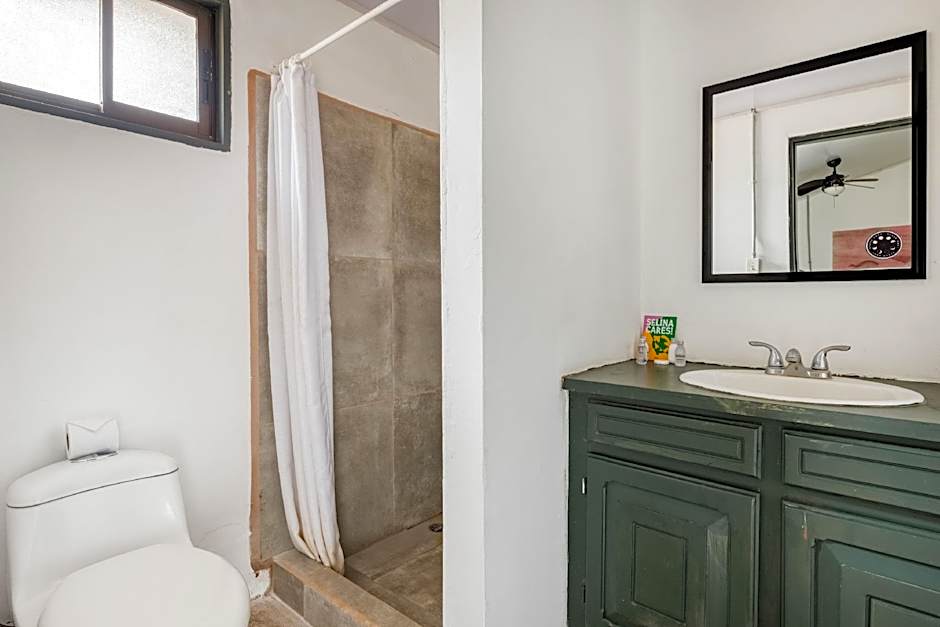 Slumber Party Tamarindo