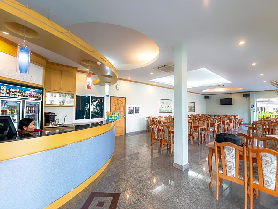 Martina Hotel (SHA Extra Plus)