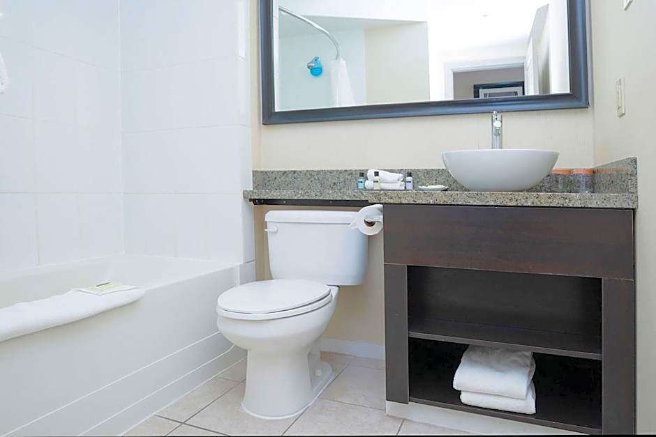 Sandman Hotel & Suites Calgary West