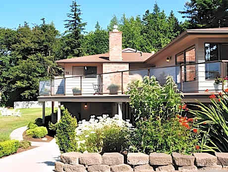 Anacortes Ship Harbor Inn