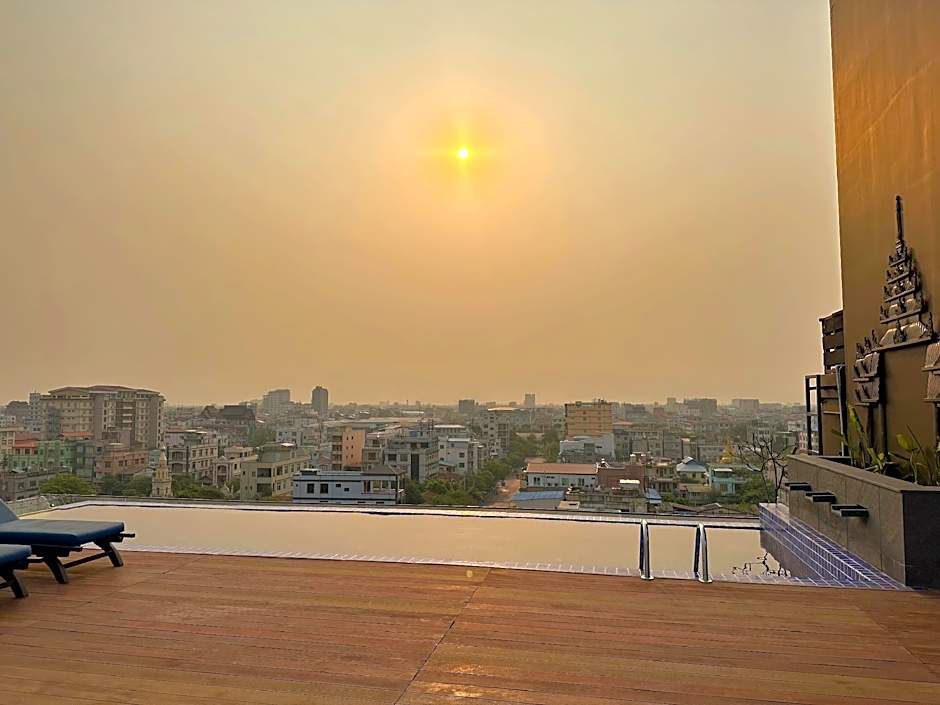 Hotel Yadanarbon