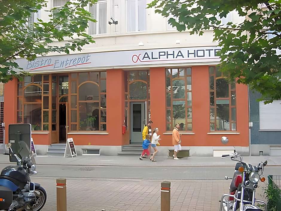 Alpha Hotel