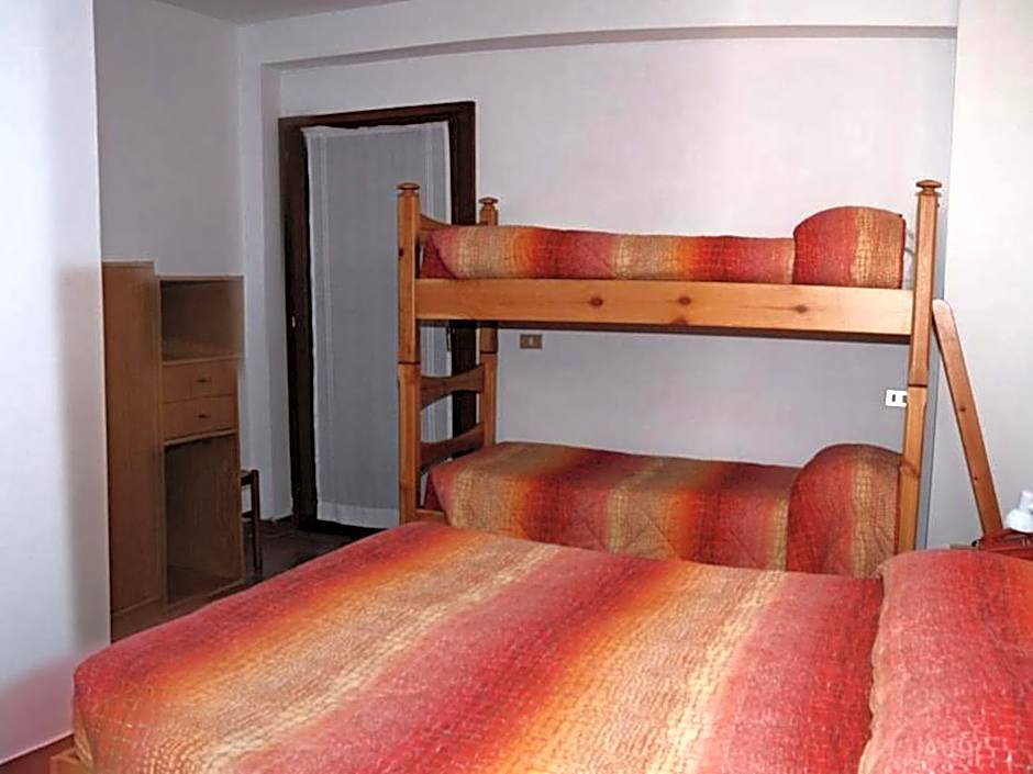 Hotel Ristorante Sassi Rossi