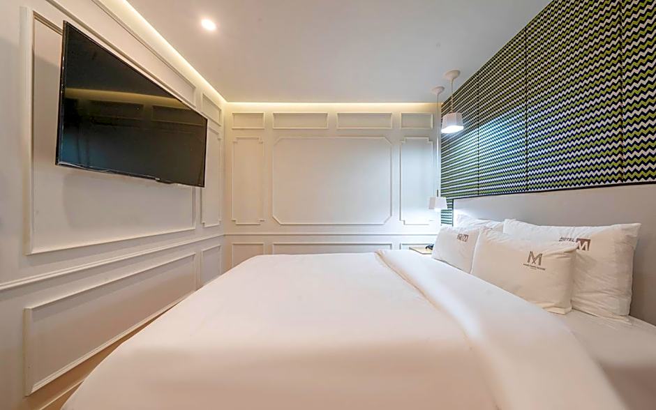 Busan Gwangalli Beach Hotel THE M